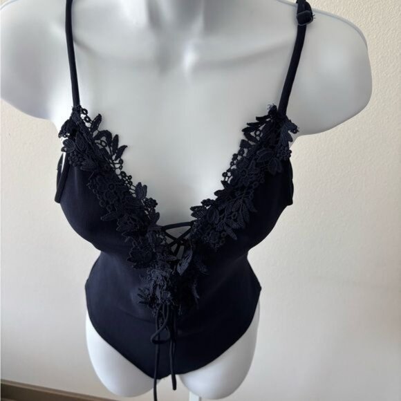 Y2K Bodysuit Large Floral Lace Deep V Neckline Romantic Dark Academia Balletcore - Picture 16 of 16